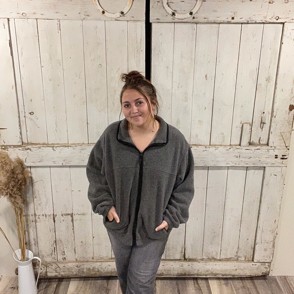 Eddie Bauer fuzzy zip up - Picture 3 of 5